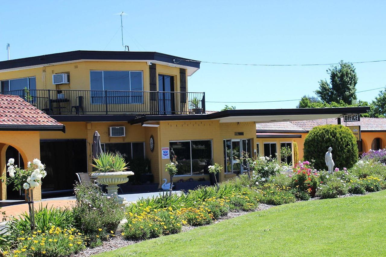 Twin Swans Motel Inverell Exteriér fotografie