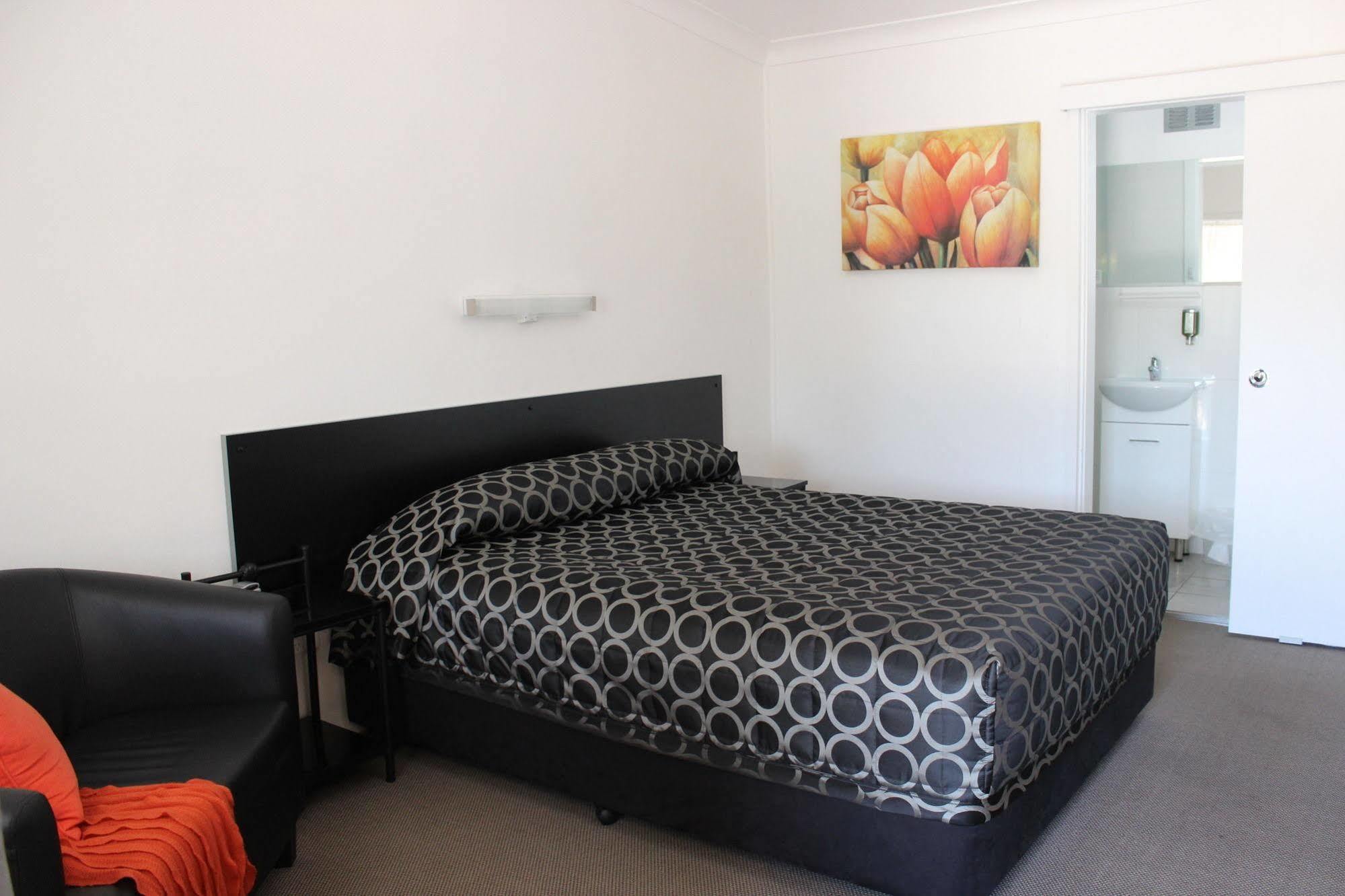 Twin Swans Motel Inverell Exteriér fotografie